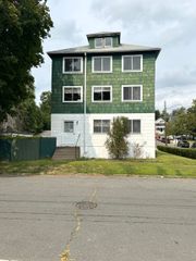 84 Gaylord Street, Bristol, CT 06010