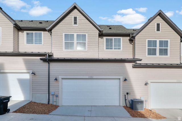 7251 S CAMPION DR, West Jordan, UT 84081