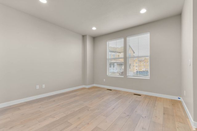 7251 S CAMPION DR, West Jordan, UT 84081