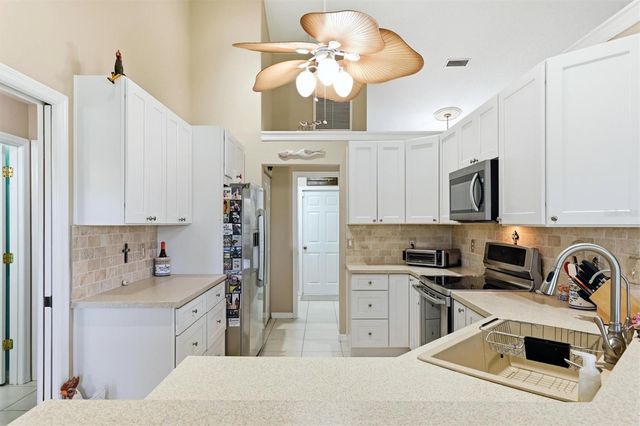 3220 45TH AVENUE E, Bradenton, FL 34203