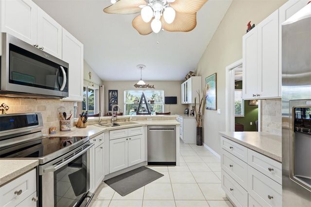 3220 45TH AVENUE E, Bradenton, FL 34203