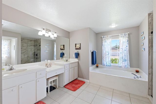 3220 45TH AVENUE E, Bradenton, FL 34203