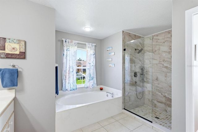 3220 45TH AVENUE E, Bradenton, FL 34203