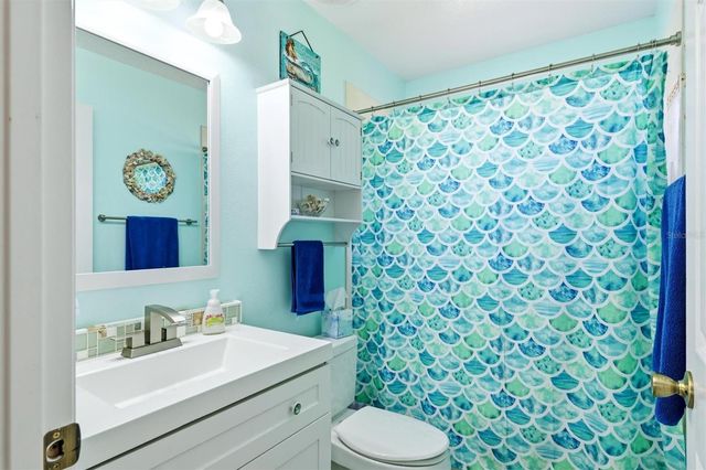3220 45TH AVENUE E, Bradenton, FL 34203