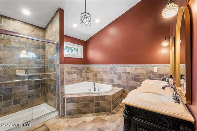 103 Therese Avenue, Keyport, NJ 07735
