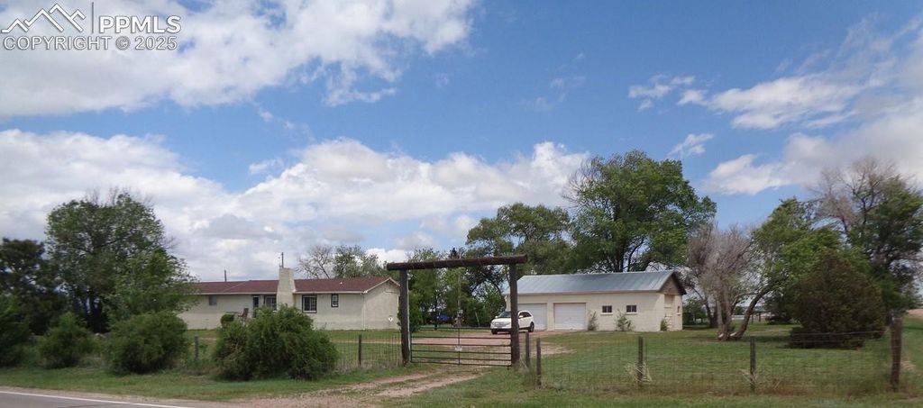 10970 Garrett Road, Peyton, CO 80831 — photo 2