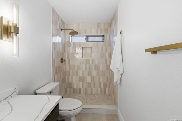 24111 Seven Winds, San Antonio, TX 78258