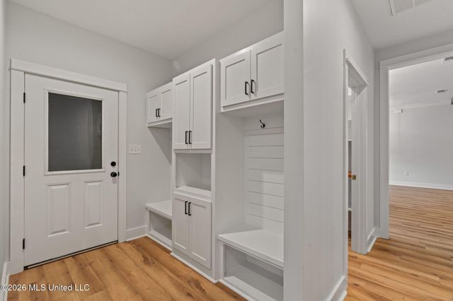 12 Buck Court, Hattiesburg, MS 39402