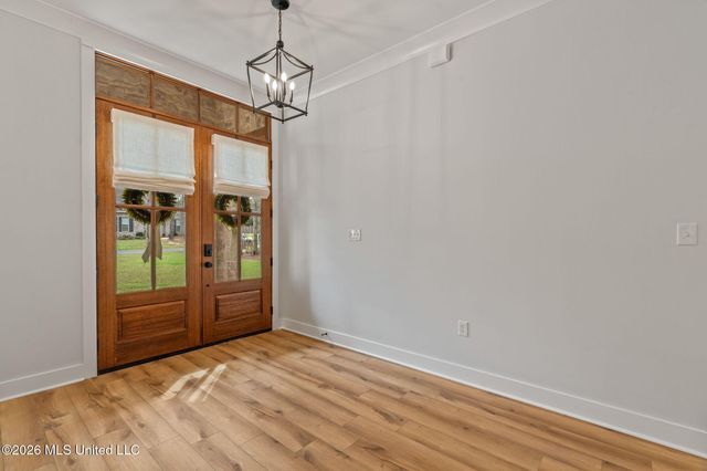 12 Buck Court, Hattiesburg, MS 39402