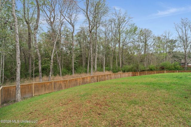 12 Buck Court, Hattiesburg, MS 39402
