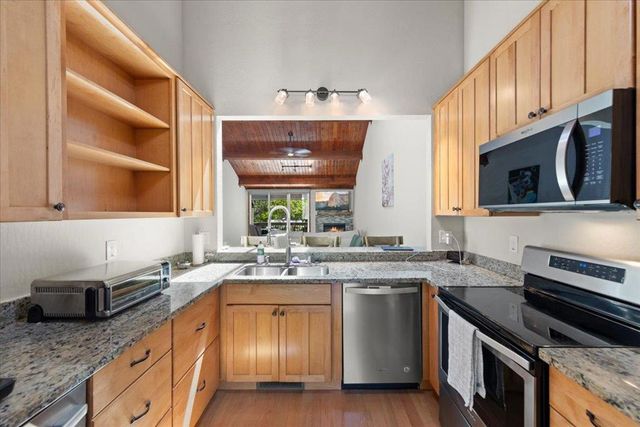 2321 Ticonderoga Drive, San Mateo, CA 94402
