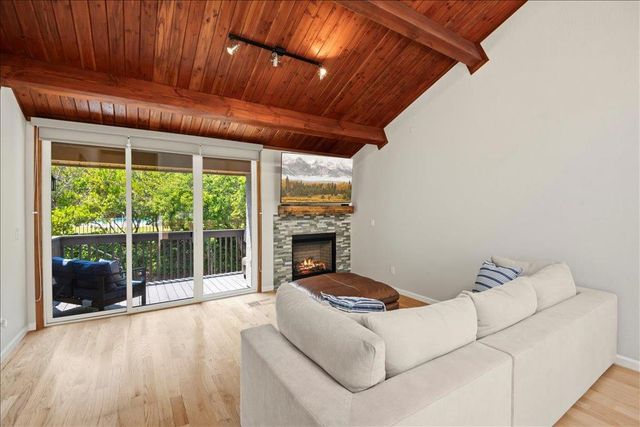 2321 Ticonderoga Drive, San Mateo, CA 94402