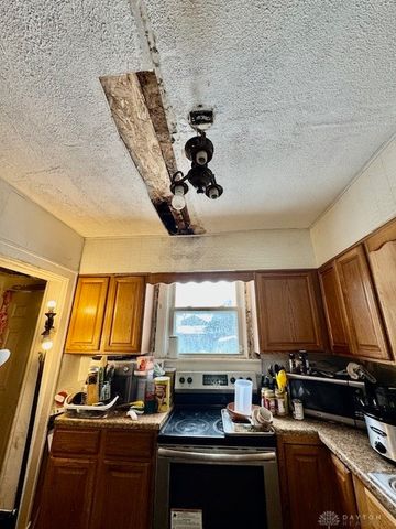 520 Alameda Place, Dayton, OH 45406