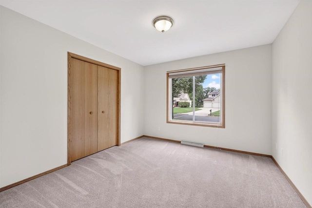 5237 Summer Ridge Drive, Madison, WI 53704
