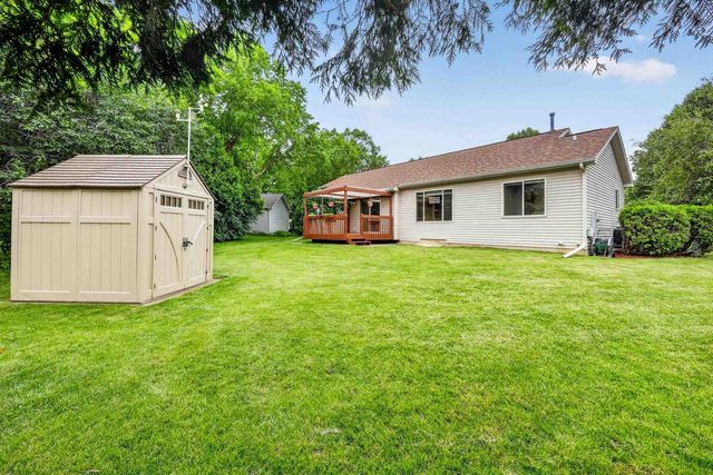 5237 Summer Ridge Drive, Madison, WI 53704