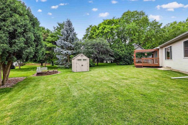 5237 Summer Ridge Drive, Madison, WI 53704