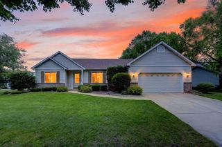 5237 Summer Ridge Drive, Madison, WI 53704