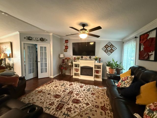 3722 HOLLY RD., Gilmer, TX 75644