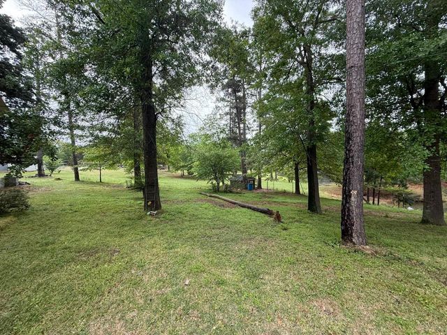3722 HOLLY RD., Gilmer, TX 75644
