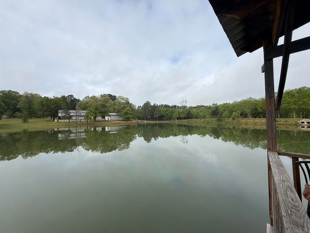 3722 HOLLY RD., Gilmer, TX 75644