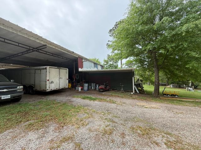 3722 HOLLY RD., Gilmer, TX 75644