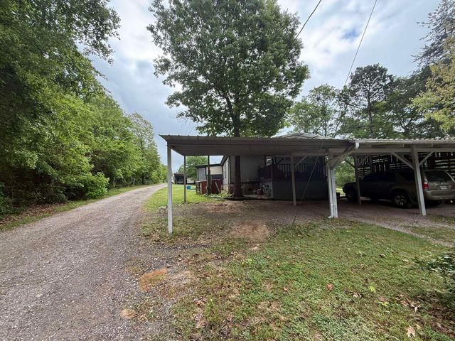 3722 HOLLY RD., Gilmer, TX 75644