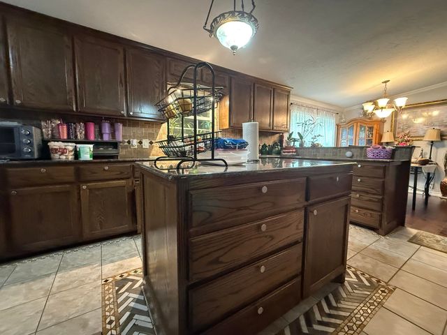 3722 HOLLY RD., Gilmer, TX 75644
