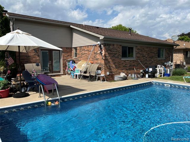 44131 Westminister Way, Canton, MI 48187