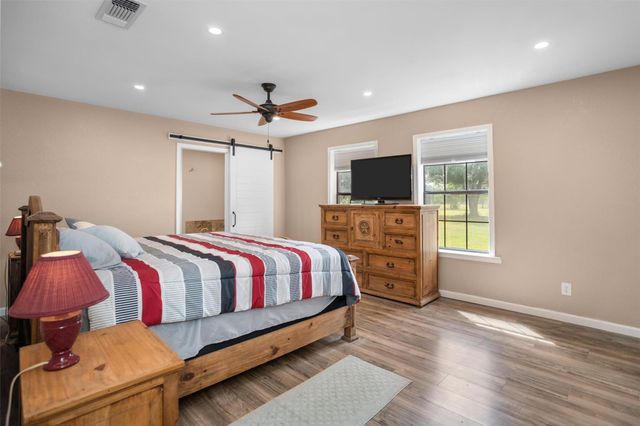 416 State Highway 21 E, Crockett, TX 75835