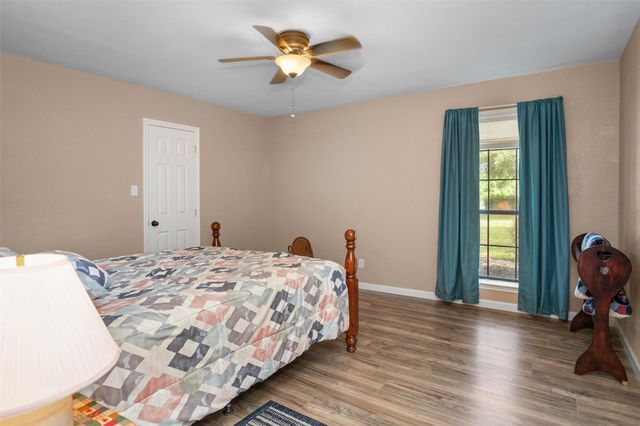 416 State Highway 21 E, Crockett, TX 75835