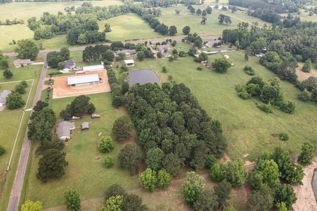 416 State Highway 21 E, Crockett, TX 75835