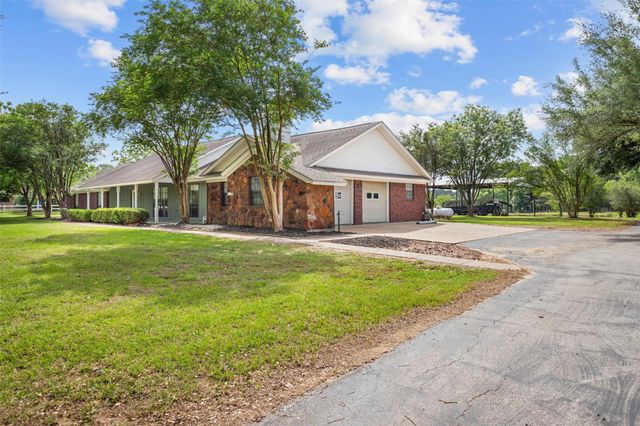 416 State Highway 21 E, Crockett, TX 75835