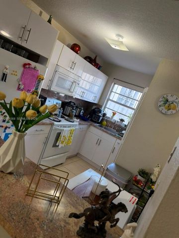 1630 W 46th St 504C, Hialeah, FL 33012