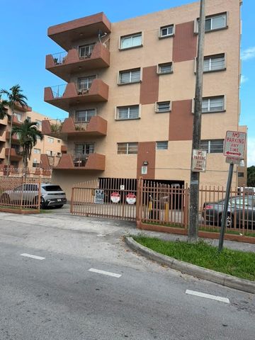 1630 W 46th St 504C, Hialeah, FL 33012