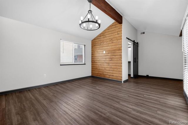 18570 Matthews Street, Riverview, MI 48193