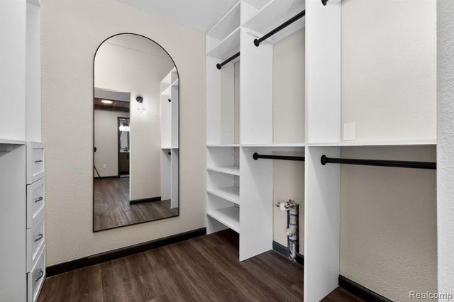 18570 Matthews Street, Riverview, MI 48193