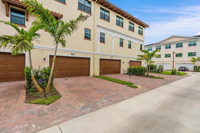 12760 Machiavelli Way, Palm Beach Gardens, FL 33418