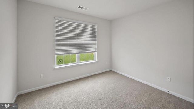 478 BUCKEYE DR, Shenandoah Junction, WV 25442