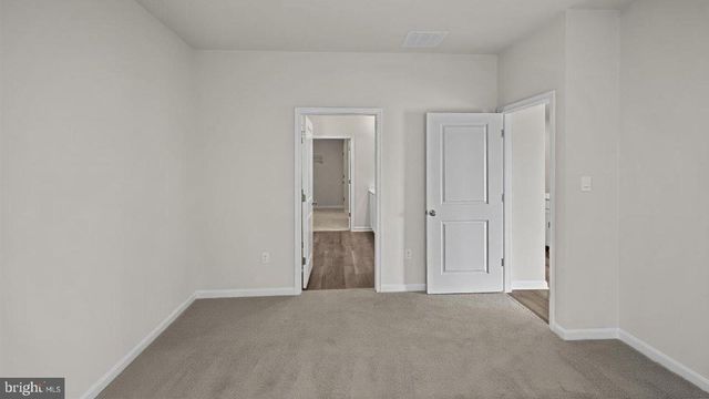478 BUCKEYE DR, Shenandoah Junction, WV 25442