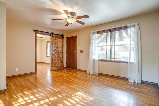 604 Monticello Drive 610, Fort Worth, TX 76107