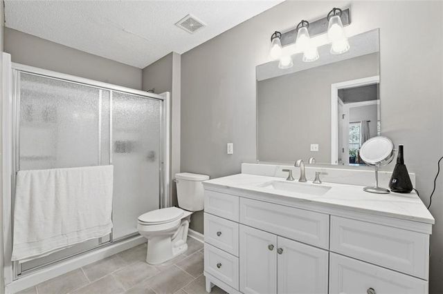 550 FOX CREEK Crossing, Woodstock, GA 30188