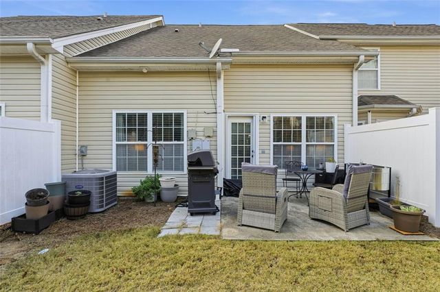 550 FOX CREEK Crossing, Woodstock, GA 30188