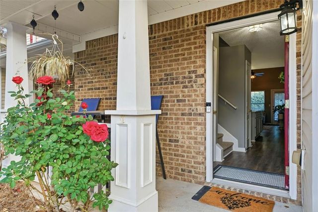 550 FOX CREEK Crossing, Woodstock, GA 30188