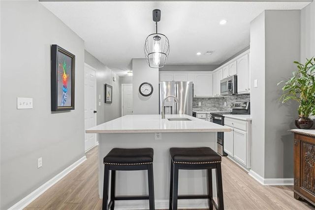 550 FOX CREEK Crossing, Woodstock, GA 30188