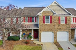 550 FOX CREEK Crossing, Woodstock, GA 30188