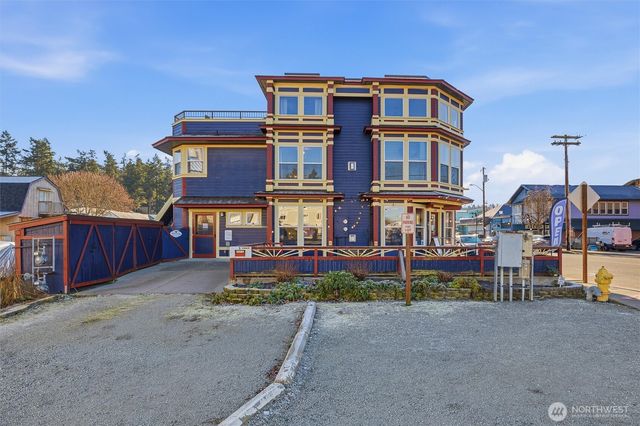 110 N 1st Street, La Conner, WA 98257