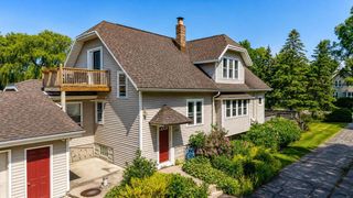 2029 W Donges Bay ROAD #2031, Mequon, WI 53092