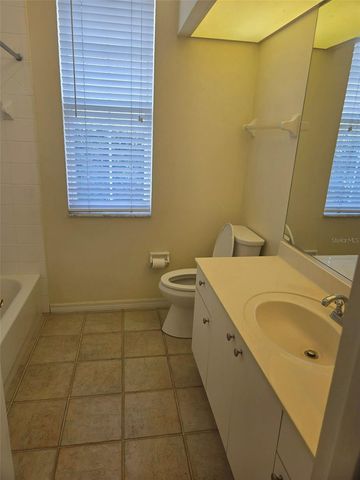 5282 FAR OAK CIRCLE, Sarasota, FL 34238