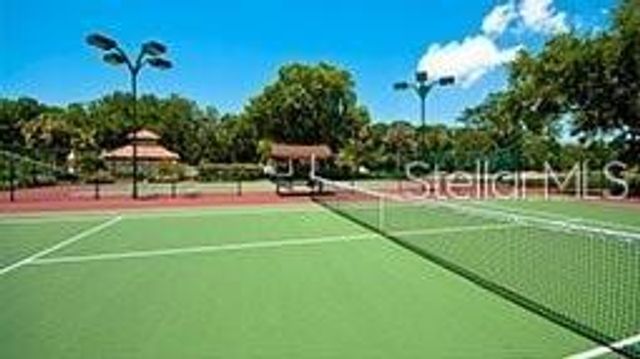 5282 FAR OAK CIRCLE, Sarasota, FL 34238