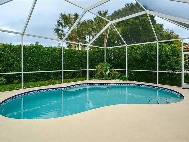 5282 FAR OAK CIRCLE, Sarasota, FL 34238